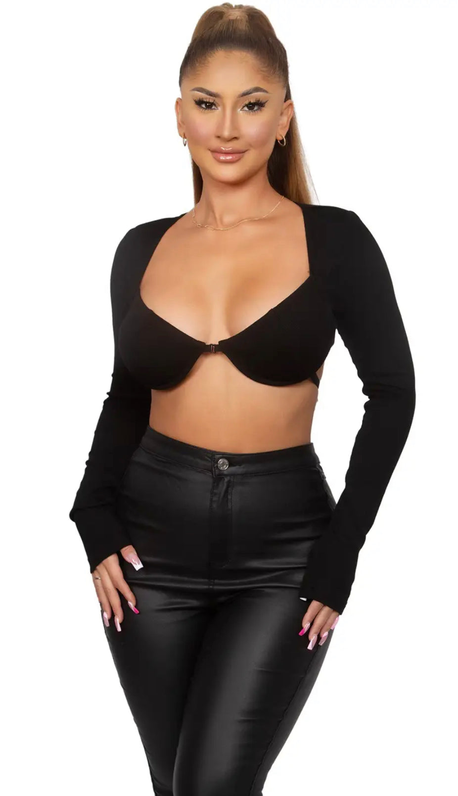 Cropped Knit Long Sleeved Top